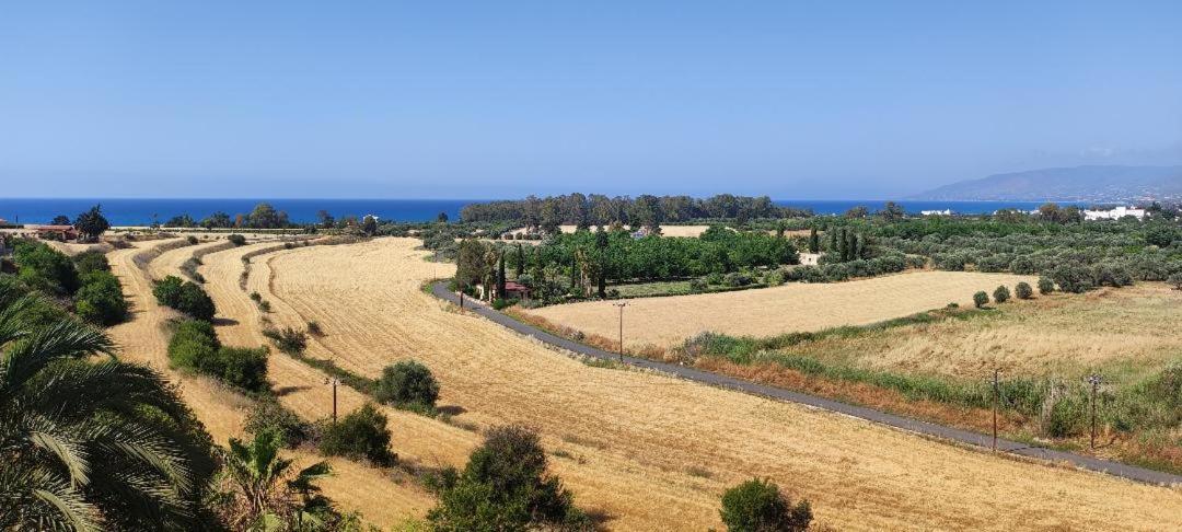 Panoramic Sea View Apartment In Polis-Latchi エクステリア 写真