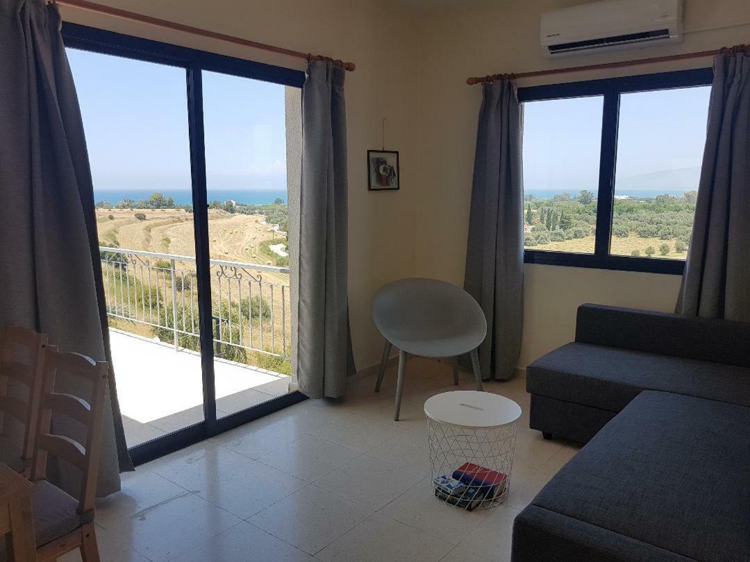 Panoramic Sea View Apartment In Polis-Latchi エクステリア 写真